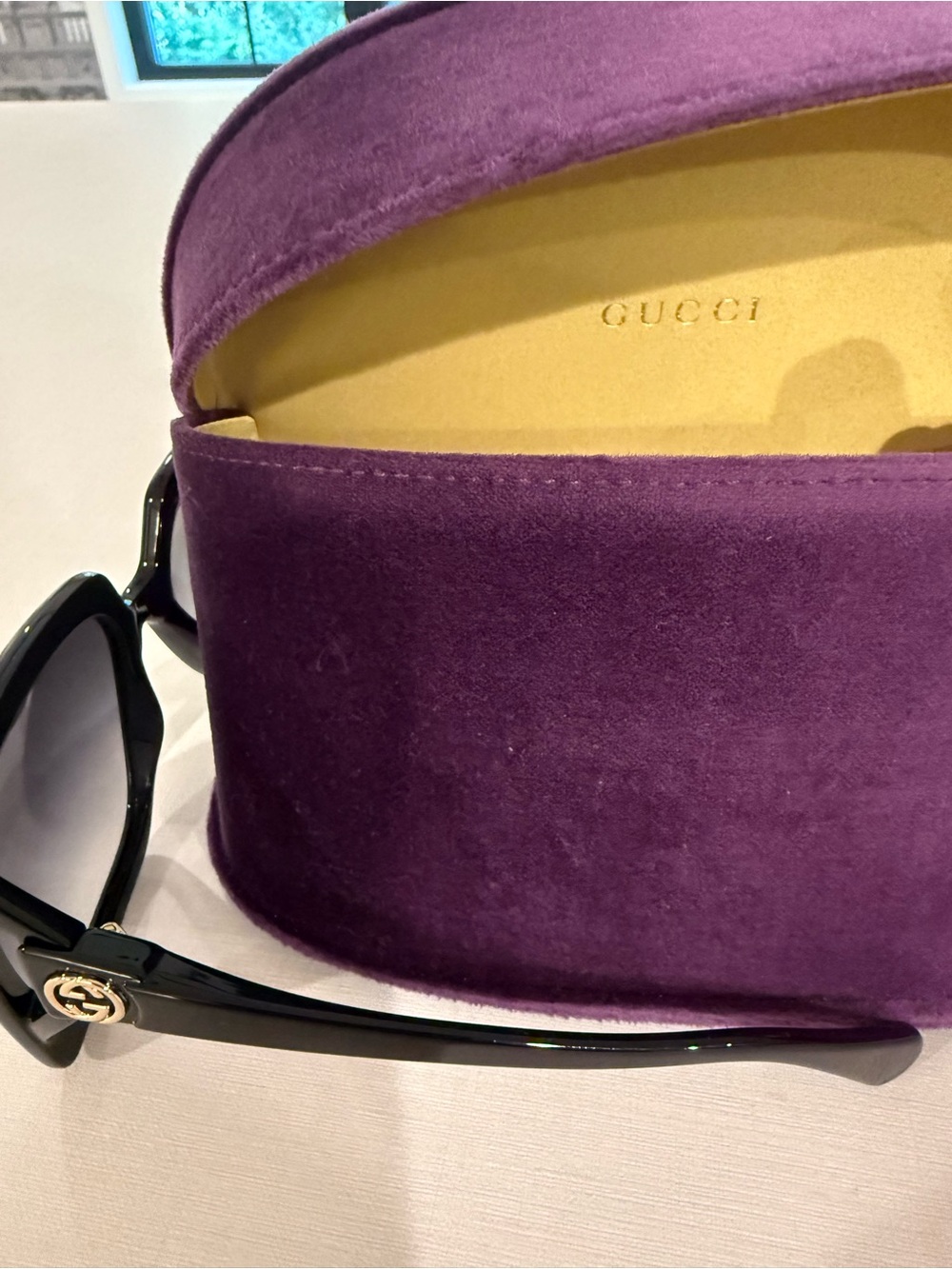 Gucci Sunglasses w/ Case - Picture 4 of 5